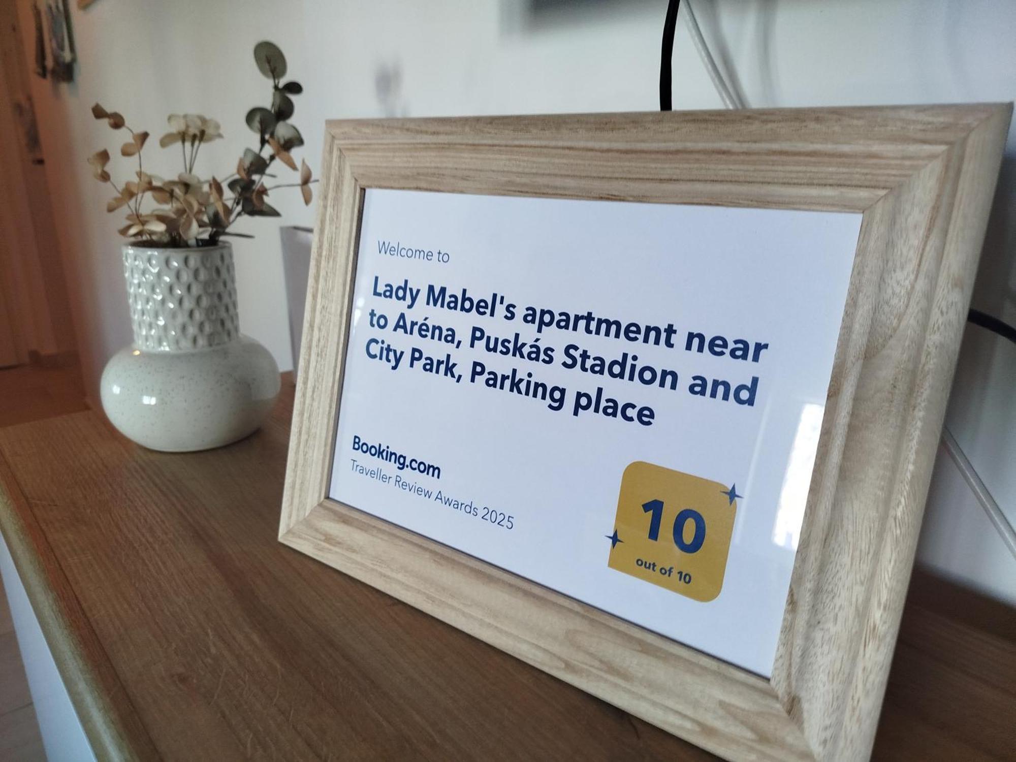 Lady Mabel'S Apartment Near To Arena, Puskas Stadion And City Park, With Guarded Parking Place Budapest Ngoại thất bức ảnh